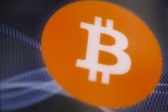 Crowded Bitcoin (BTC) Derivatives Bets Spur Warning of ‘Short Squeeze’