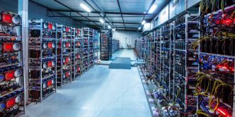 Bitfarms Acquisition of Bitcoin Miner Stronghold a ‘Strategic’ Move Against Rival Riot: Experts