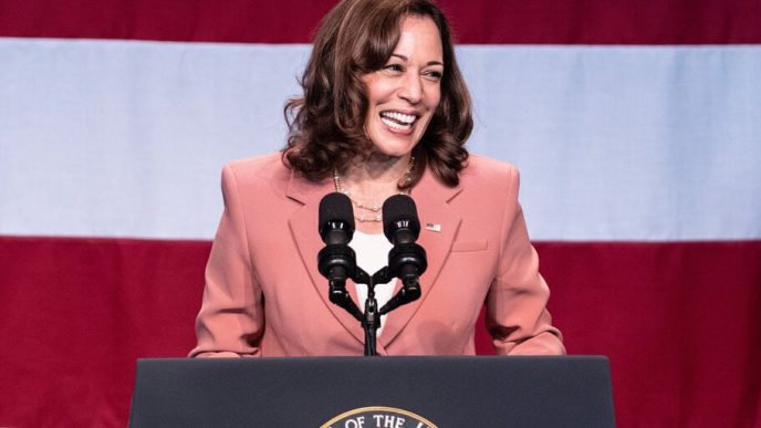 Bitcoin Could Sink to $30,000 If Kamala Harris Wins Election, Says Bernstein