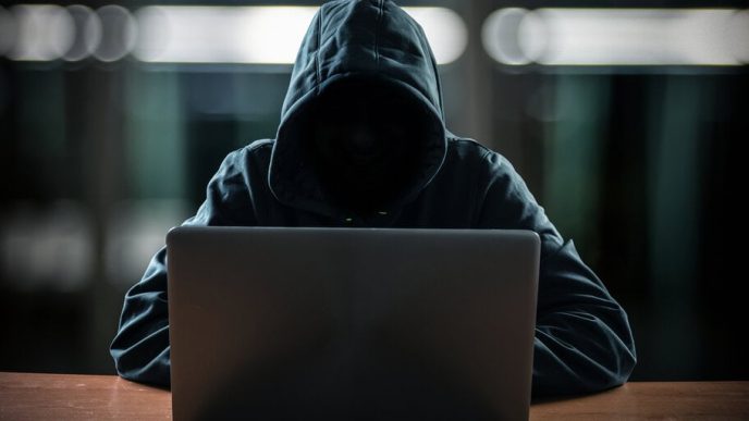 Massive Twitter Hack Tries, Fails to Promote Crypto Scam in 'Most Incompetent' Hack of the Year