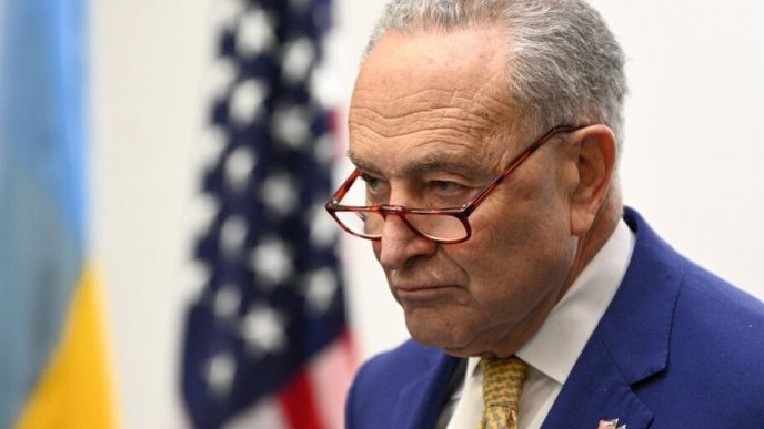 Senator Schumer Leaves Crypto Out of Lawmaker Letter After Vowing to Push Regulation