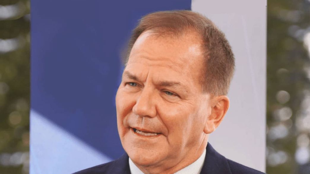 Paul Tudor Jones Longs Bitcoin as ‘All Roads Lead to Inflation’