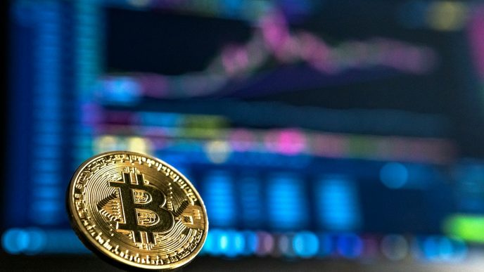 Bitcoin Needs Daily Close Above $76,000 To Confirm True Breakout: Analyst