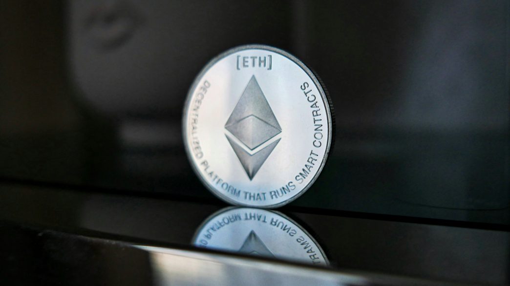 Ethereum Solo Staking Made Easier? Vitalik Buterin Supports Lower Entry Requirements