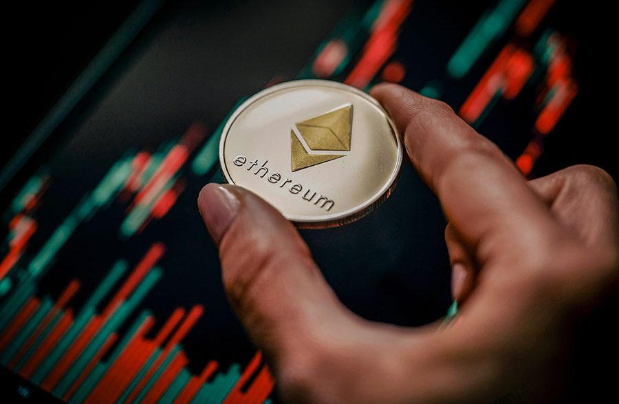 Ethereum Price Holds Strong Above $2,400 — Is $2,650 The Next Stop?