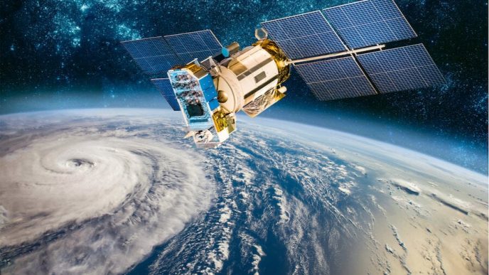 Apple and Starlink 'Literally Saving Lives' During Hurricane Helene Crisis