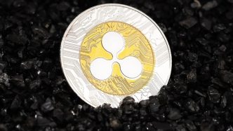 XRP Below $1? Not Happening, Claims Millionaire Analyst