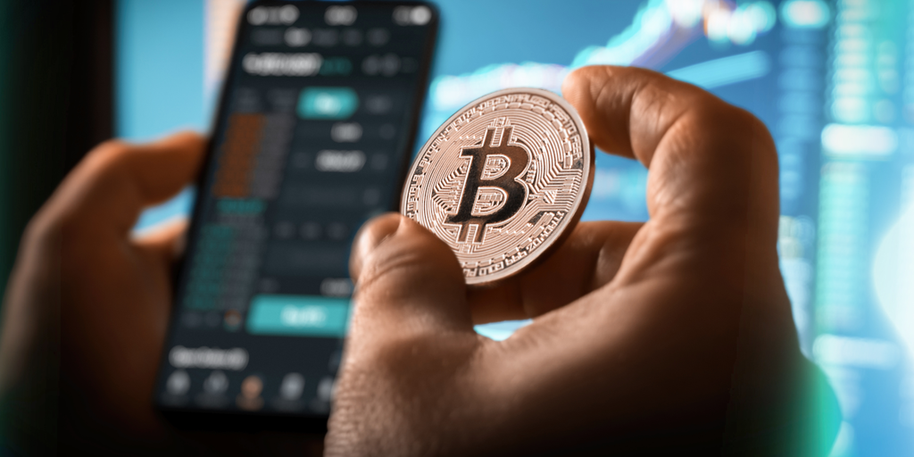 Mobile Crypto Apps Are Climbing the Charts as Bitcoin Blasts Off