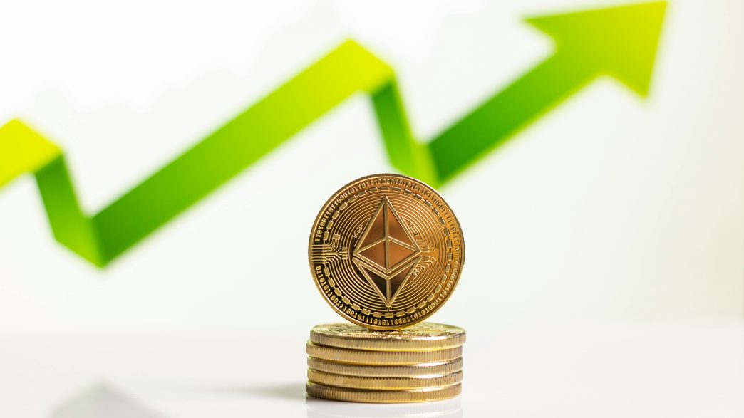 Ethereum Breaks Barriers, Targets $6K Amid Record ETF Activity