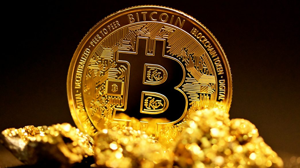 Bitcoin On Track To Replace Gold In 10 Years, Trading Firm Predicts