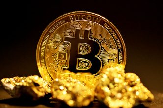 Bitcoin On Track To Replace Gold In 10 Years, Trading Firm Predicts